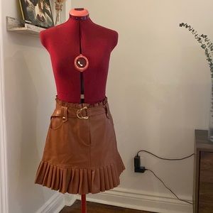 (NWT) Faux-leather skirt
